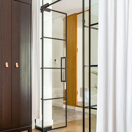 شقة Szmulki Loft By Aparo - Metro, Koneser, Stare Miasto, Dworce, Spacer Nad Wisla, Winda, Balkon وارسو