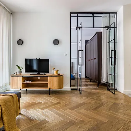 Szmulki Loft By Aparo - Metro, Koneser, Stare Miasto, Dworce, Spacer Nad Wisla, Winda, Balkon Apartamento *