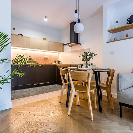 Szmulki Loft By Aparo - Metro, Koneser, Stare Miasto, Dworce, Spacer Nad Wisla, Winda, Balkon Apartamento *